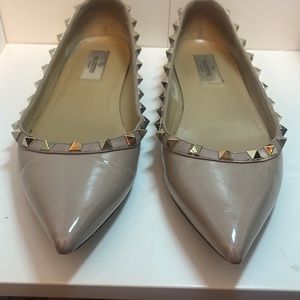 Valentino Nude Rockstud Patent Flats Size 9.5